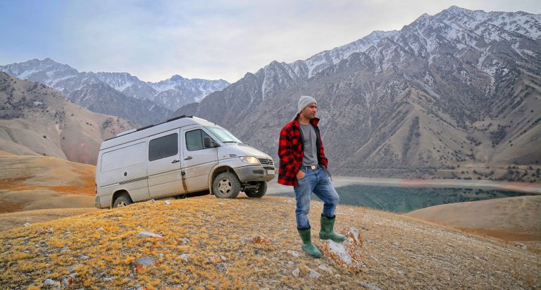 João Leitão de van